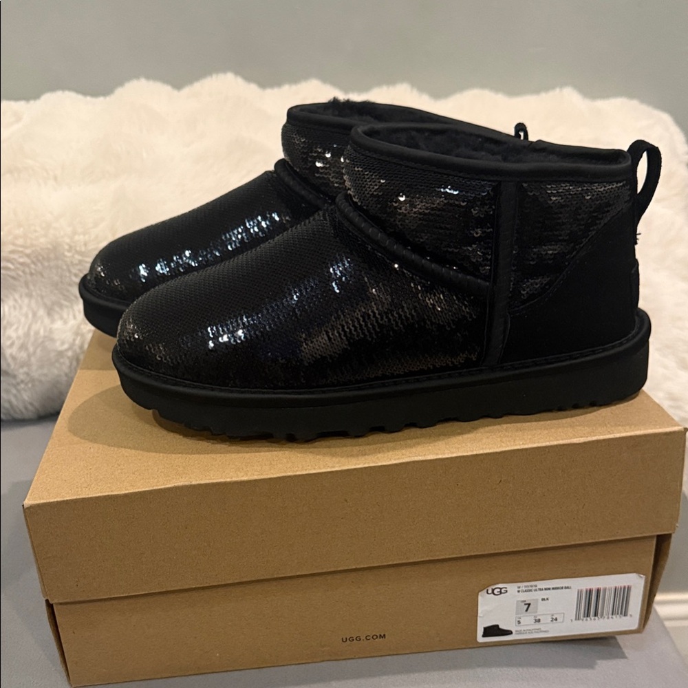 UGG Women's Shiny Black Ankle Boots